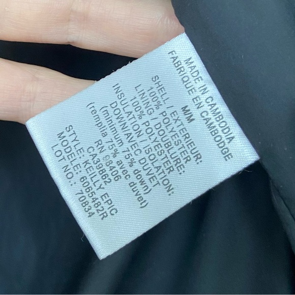 Theory - Kielly Puffer Jacket - Size Medium - Black Excellent - Picture 13 of 17